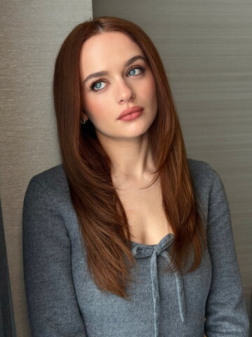 Joey King nude photo 30