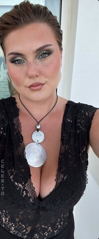 JohannaMuellner nude photo 2