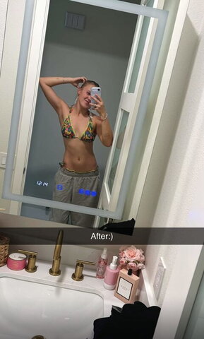 Jojo Siwa Sexy (3 photos)