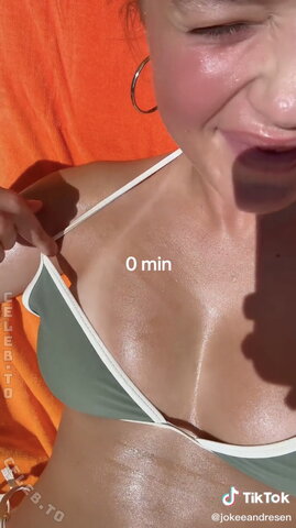 Jokeeandresen nude photo 22