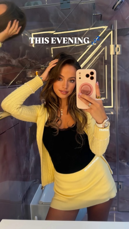 Jolie Sharpe nude photo 6