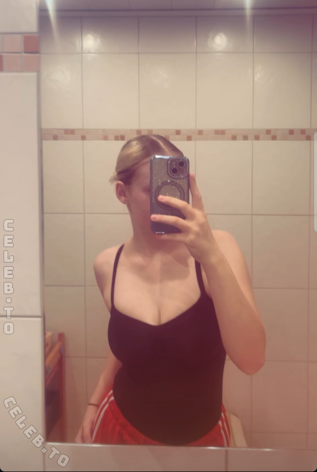 Jolin4408 nude photo 2