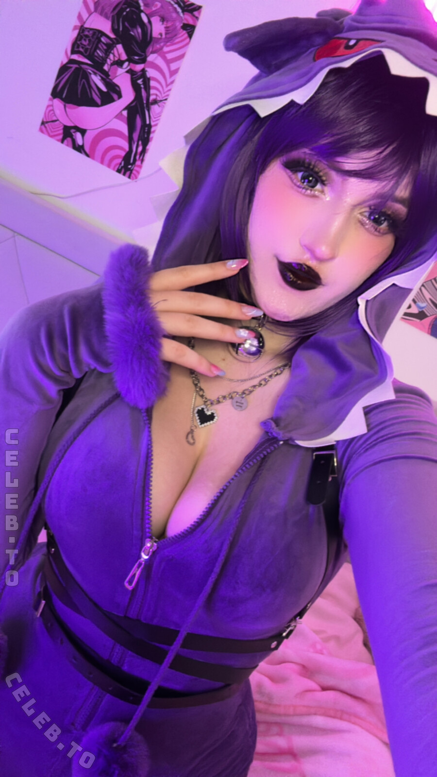Jooyce.Chan nude photo 2