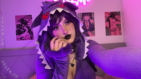 Jooyce.Chan nude photo 5