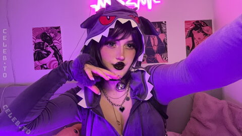 Jooyce.Chan nude photo 4