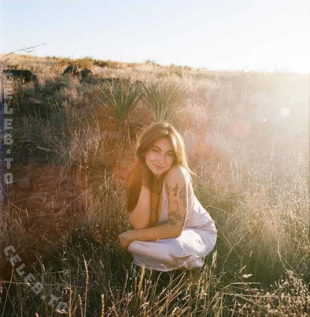 Jordan McDonald nude photo 2