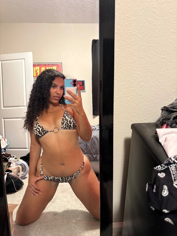 Jordy.bih nude photo 2