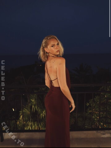 Jordyn Jones nude photo 46
