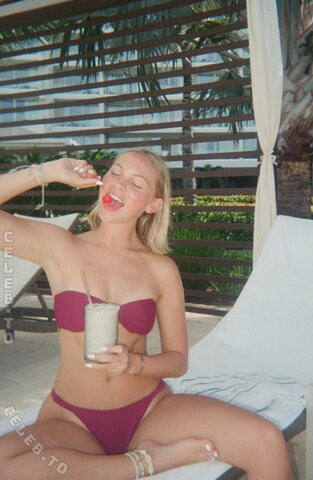 Jordyn Jones nude photo 100