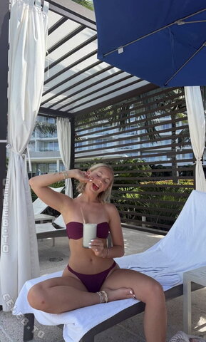 Jordyn Jones nude photo 71