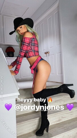 Jordyn Jones nude photo 105