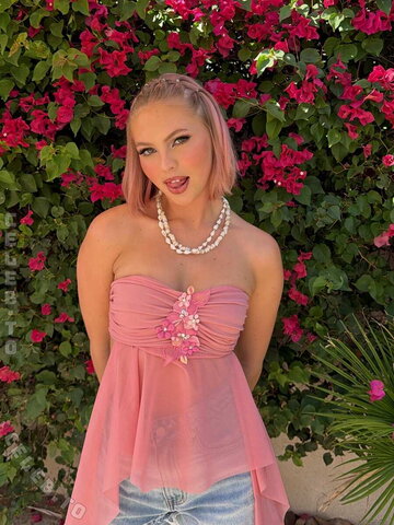 Jordyn Jones nude photo 21
