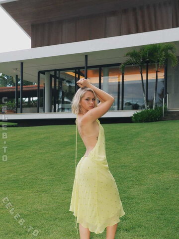 Jordyn Jones nude photo 8
