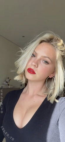 Jordyn Jones photo 1