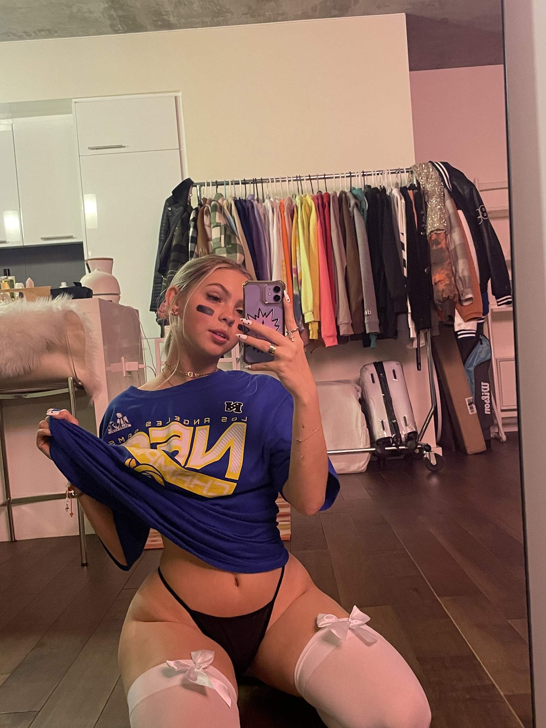 Jordyn Jones nude photo 18