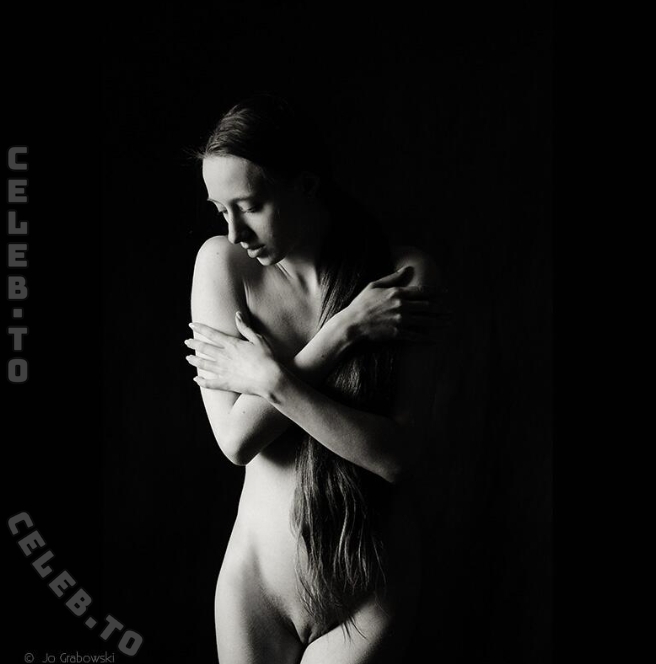 Josefiena nude photo 2