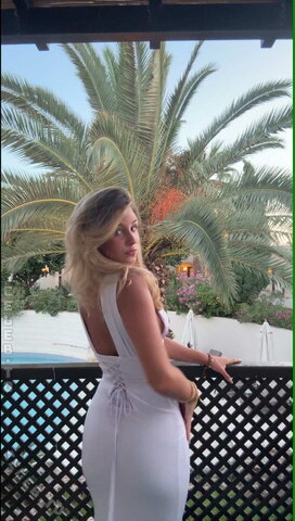 Josefine Scholl nude photo 3