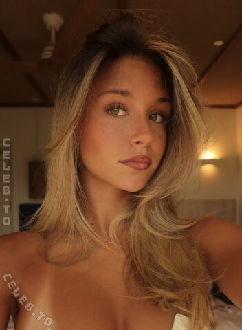 Josefine Scholl – Selfie Dump