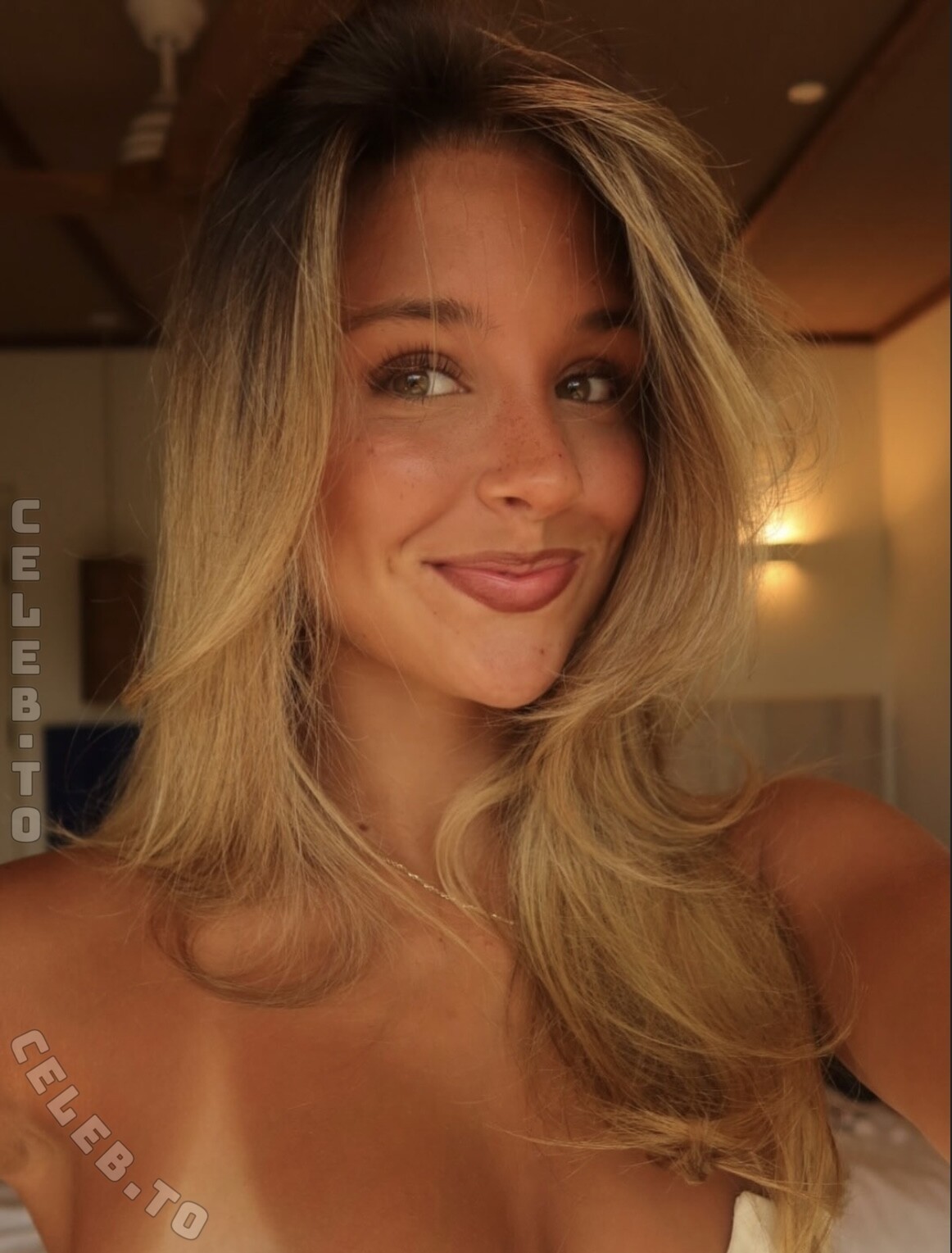 Josefine Scholl nude photo 3
