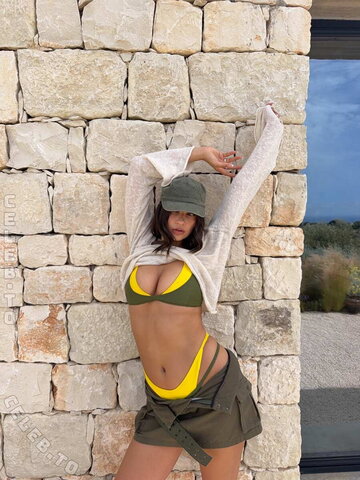 Josephine Joseph nude photo 6