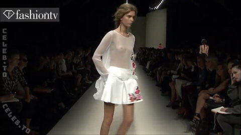 Josephine Skriver nude photo 21