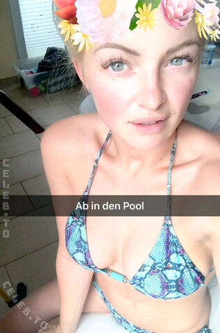 Josephine Welsch nude photo 15