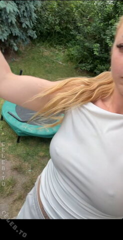 Josephine Welsch nude photo 16