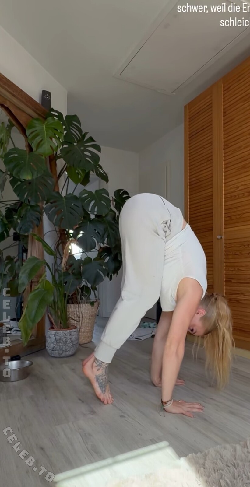 Josephine Welsch nude photo 10