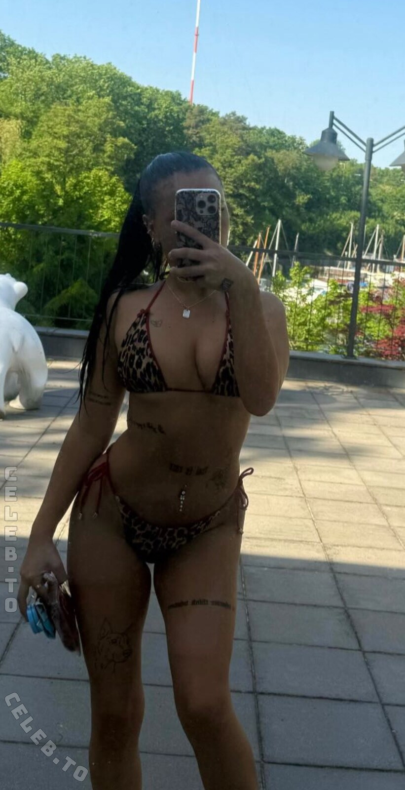 Josiirn nude photo 1