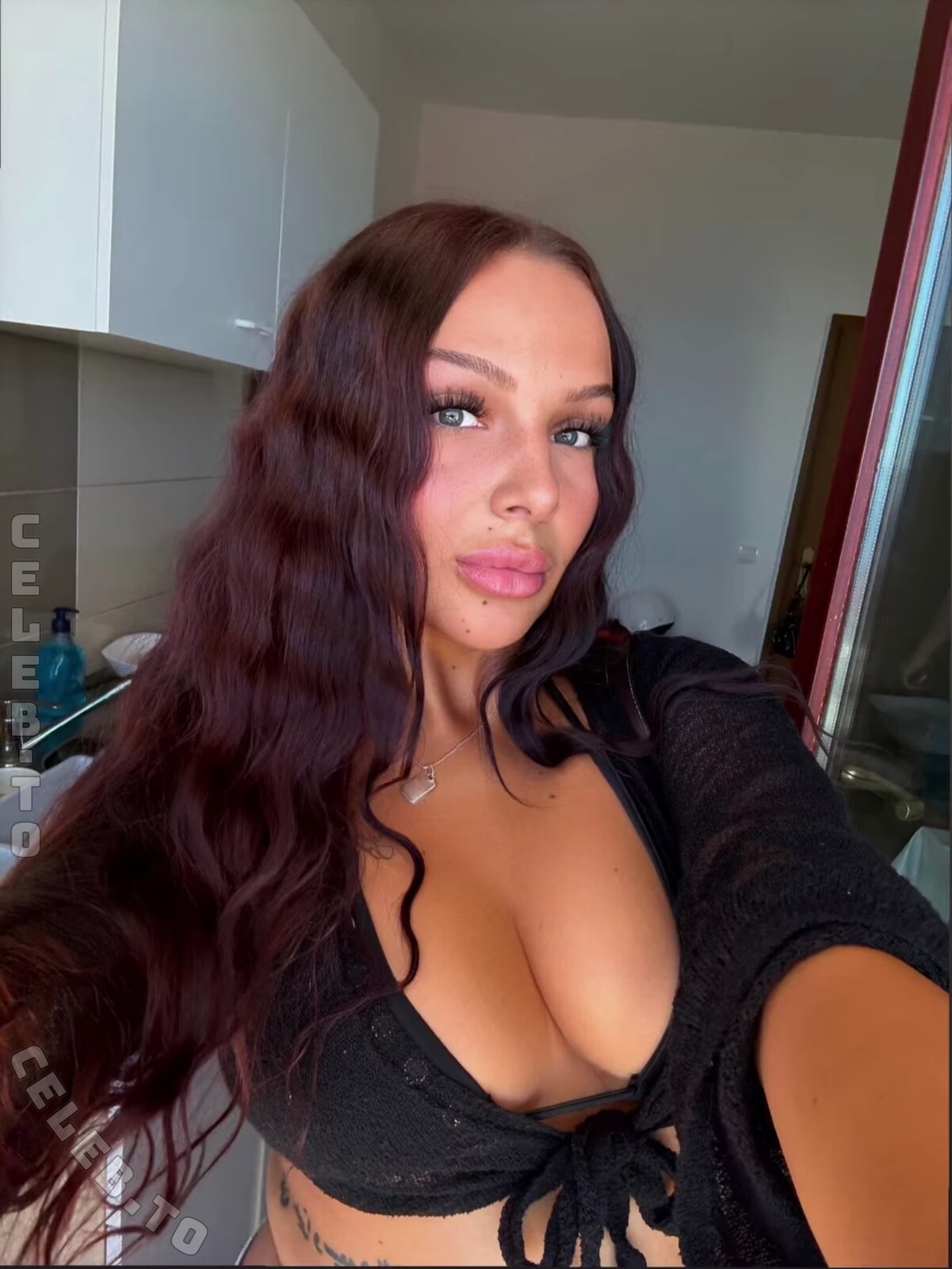 Josiirn nude photo 3