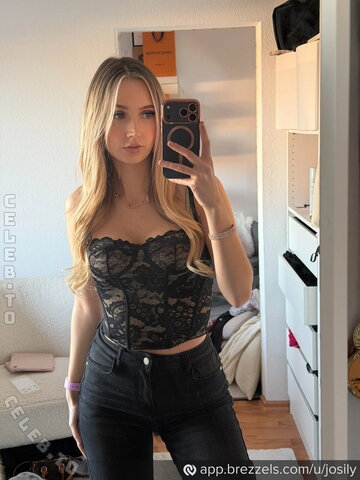 Josily photo 4