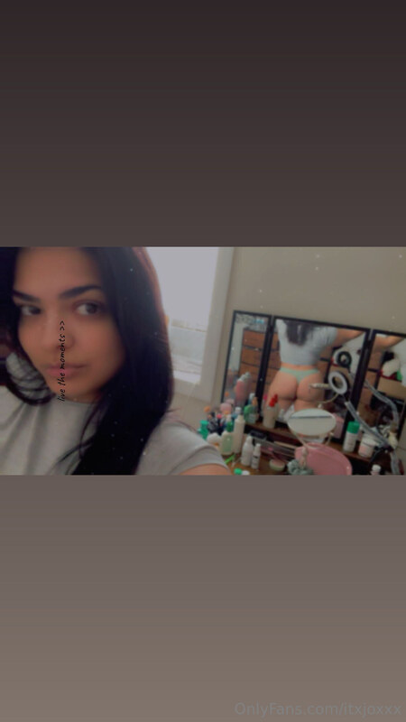 Joslyn Mata nude photo 2
