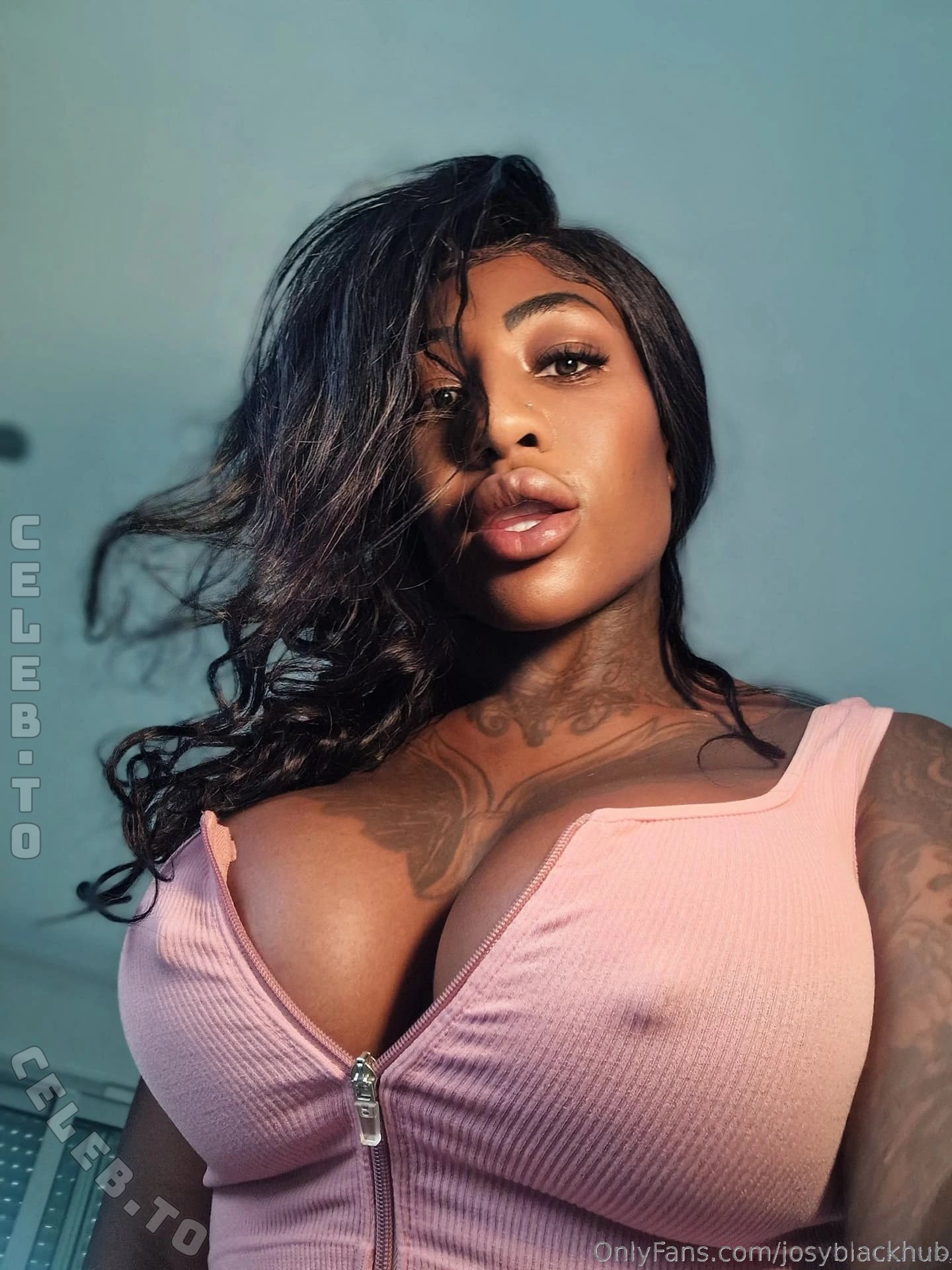 Josy Black nude photo 6