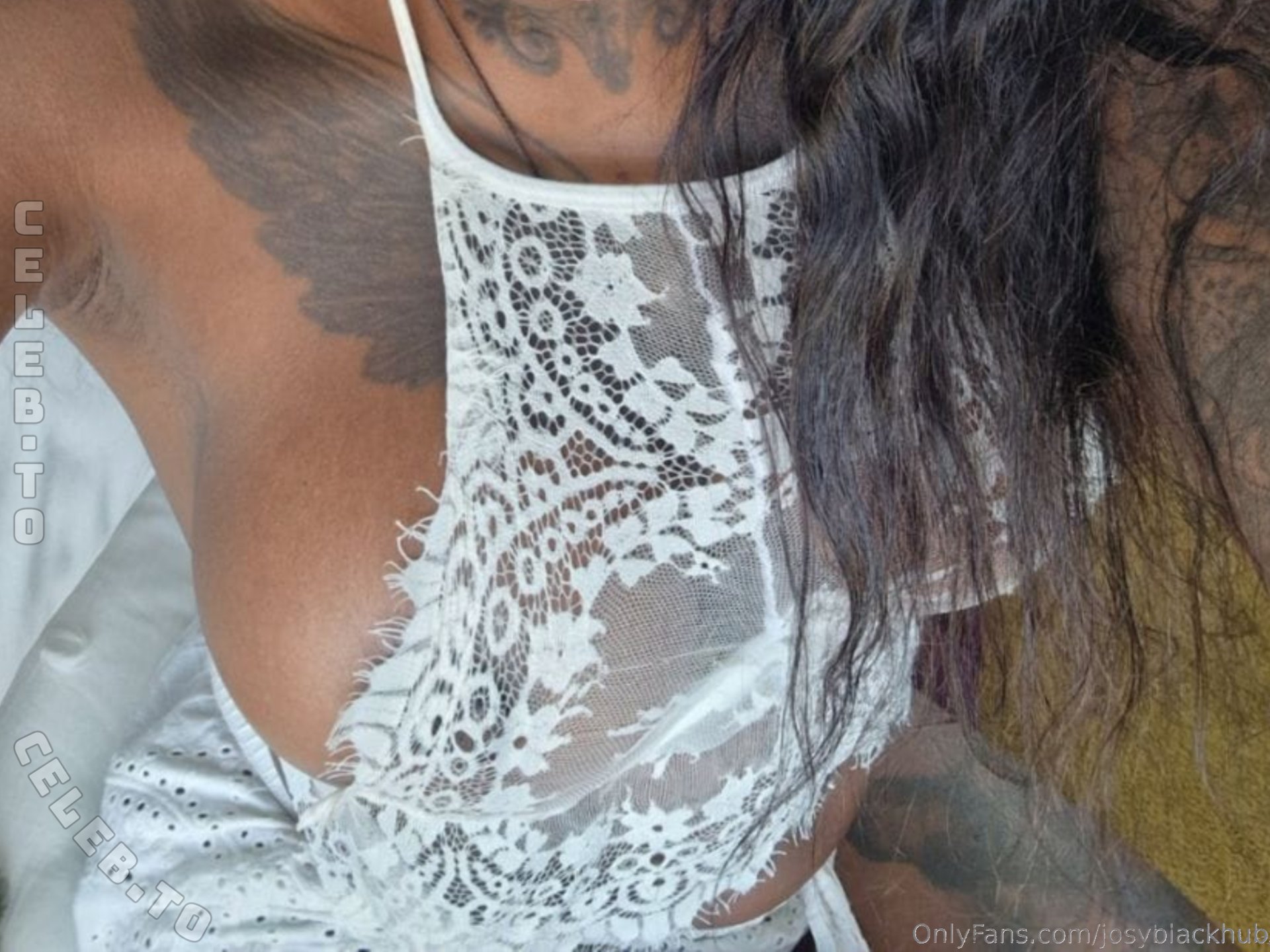 Josy Black nude photo 4