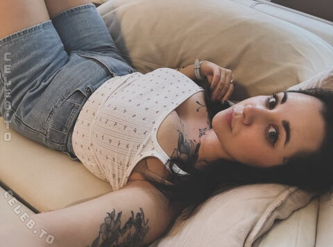 Joulischka Sexy (1 photo)