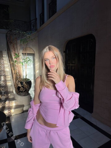 Joy Corrigan nude photo 19