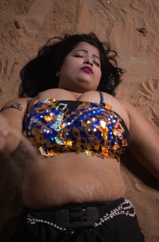 Juhi Sharma nude photo 1