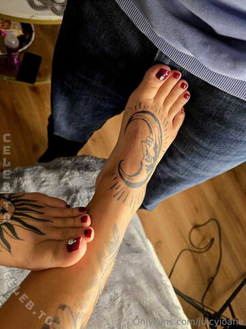 Juicyjoana nude photo 38