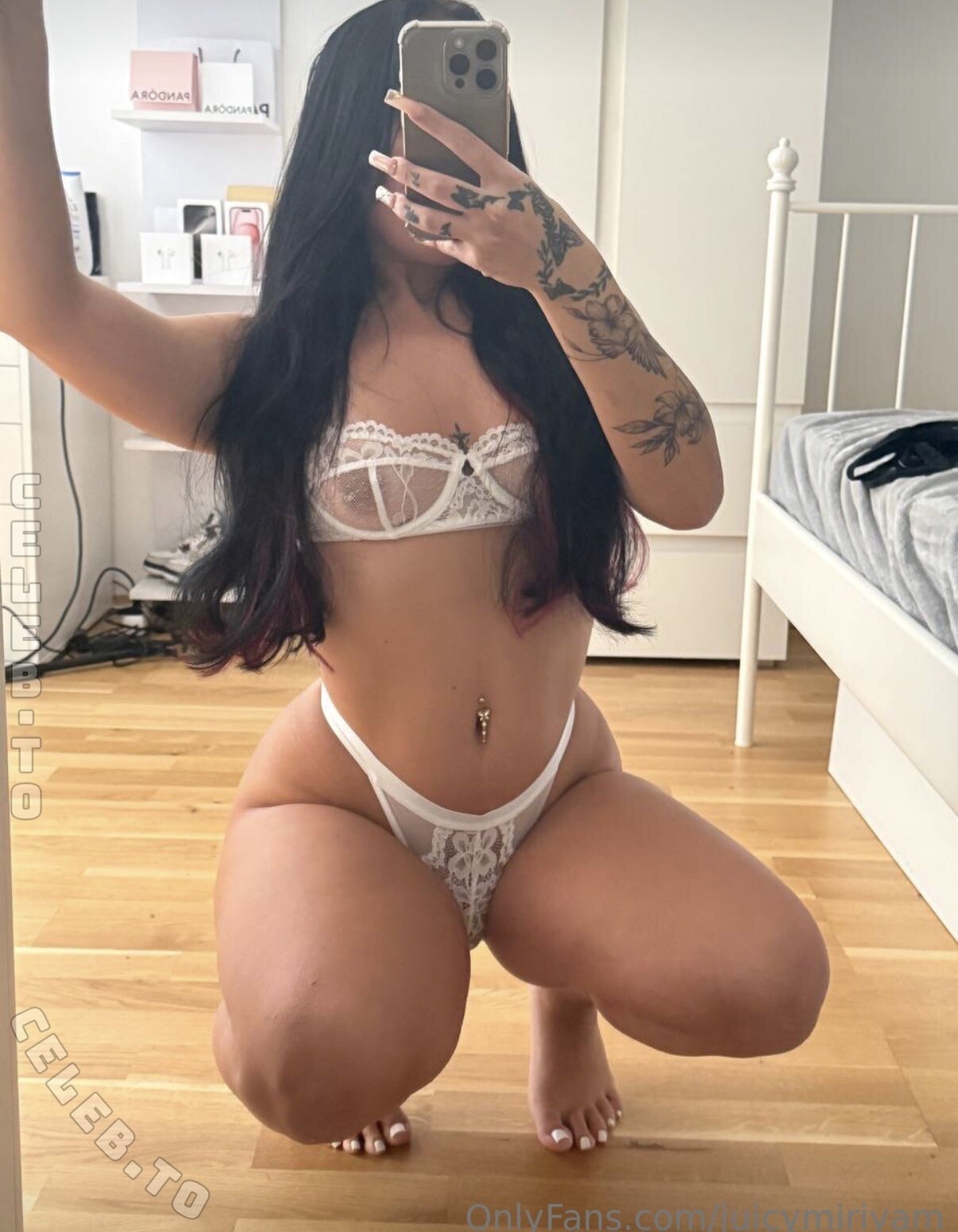 Juicymiriyam nude photo 1