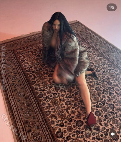 Juju44 nude photo 9