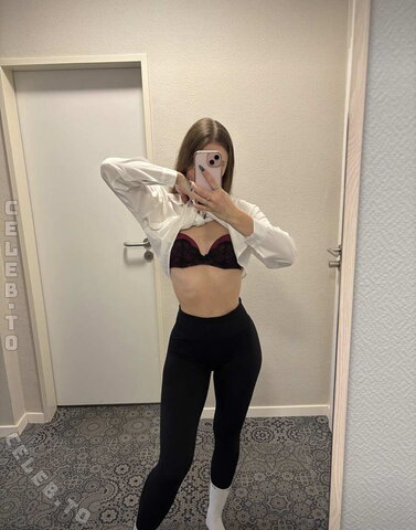 Julabe nude photo 8