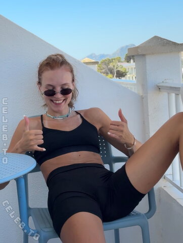 Jule Polsz nude photo 4