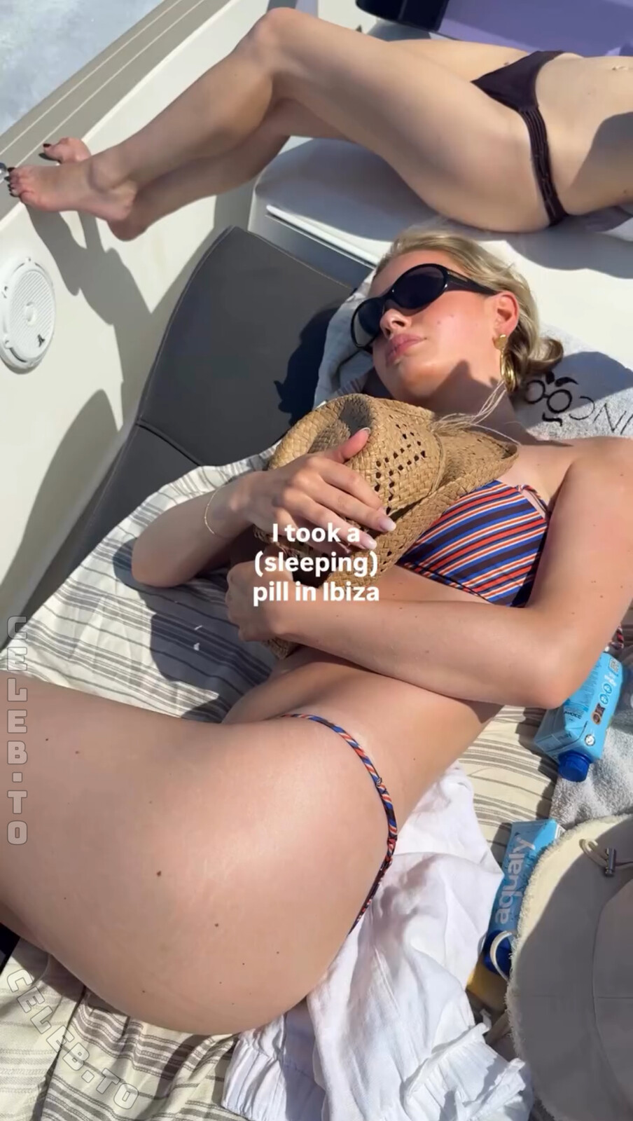 Julemariep nude photo 1