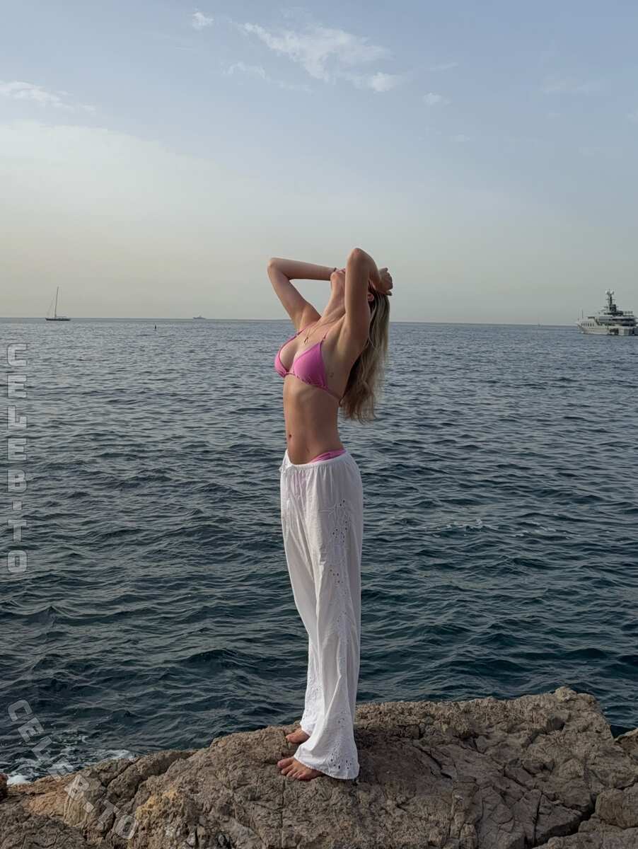 Julemariep nude photo 8