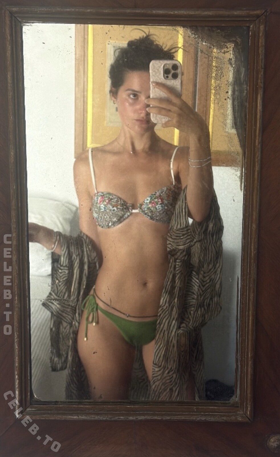 Jules LeBlanc nude photo 2