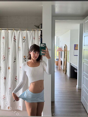 Julesari – Did you have a good day today? 🥰 Please me