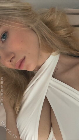 Juli Stellare nude photo 31