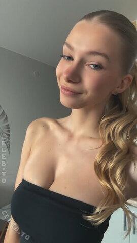 Juli Stellare nude photo 19