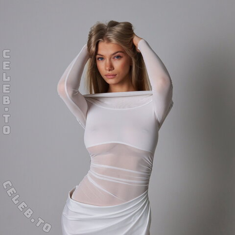 Juli Stellare nude photo 42