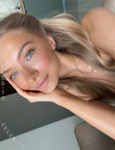 Juli Stellare nude photo 57